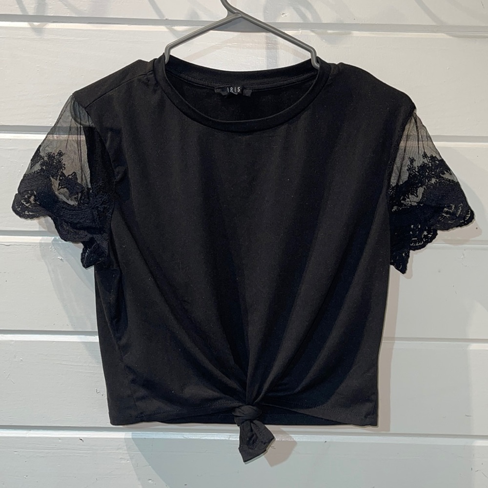 Iris Crop top with Lace Sleeves